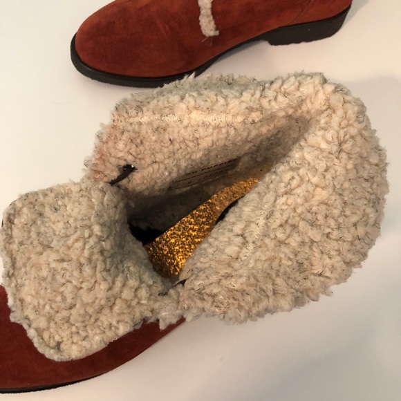 Suede HUSH PUPPIES Booties - Picture 7 of 16